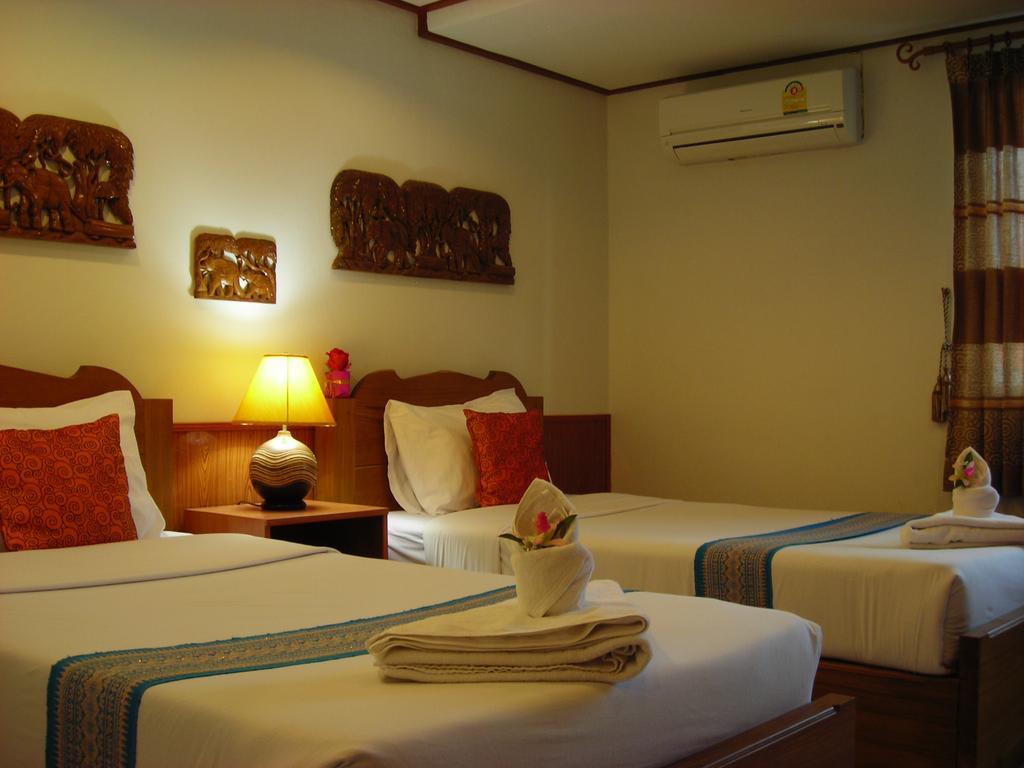 Ngamta Hotel Mae Hong Son Exterior photo