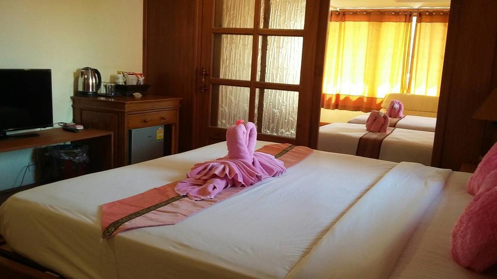 Ngamta Hotel Mae Hong Son Exterior photo